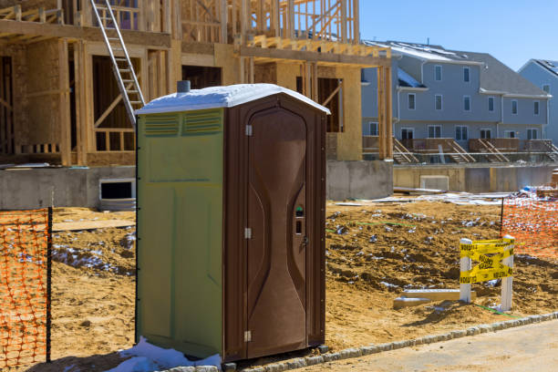 Portable Toilet Options We Offer in Mackinac Island, MI